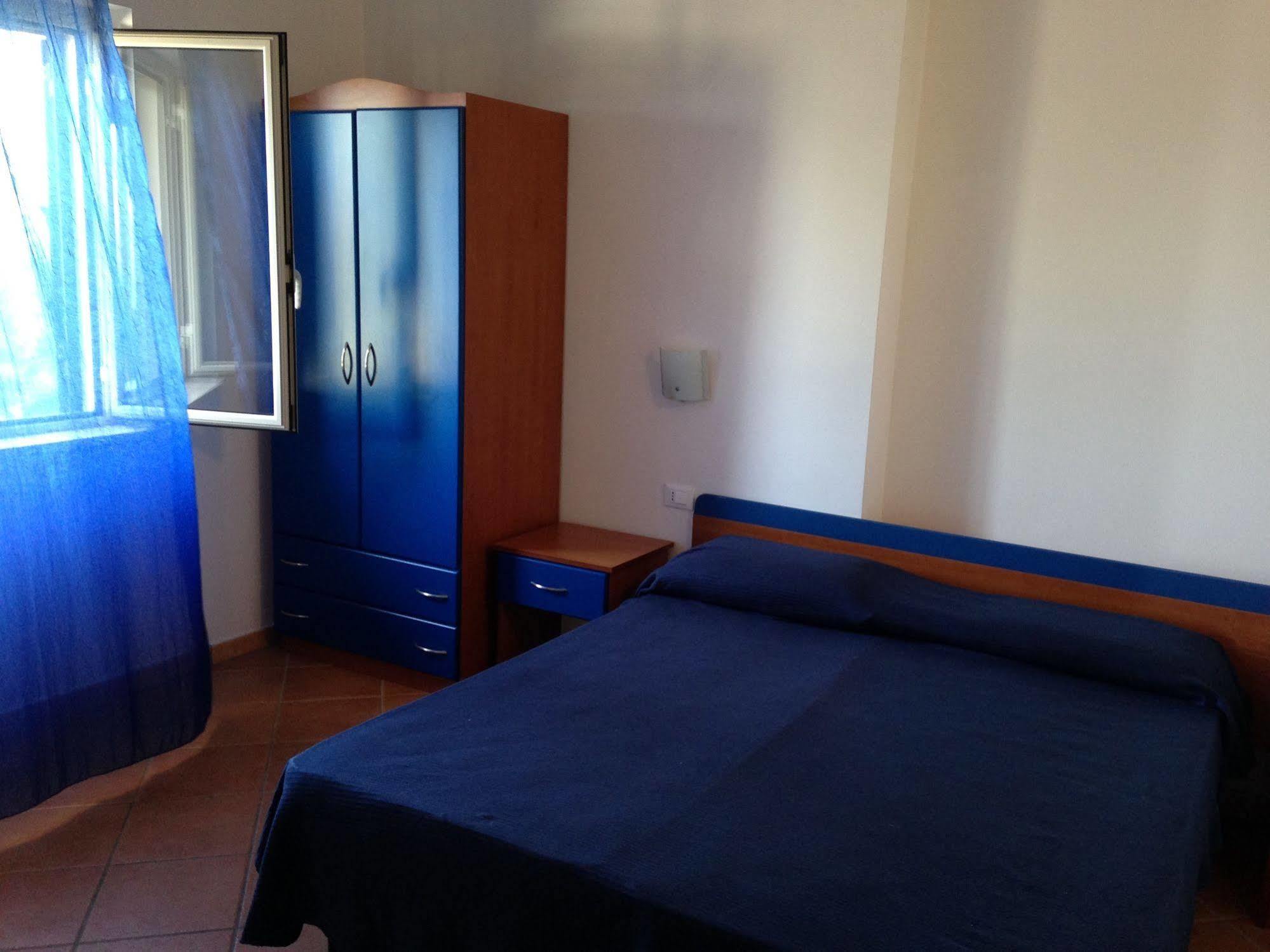 Residence Floritalia - Ricarica Auto Elettriche سانتا دومينيكا المظهر الخارجي الصورة